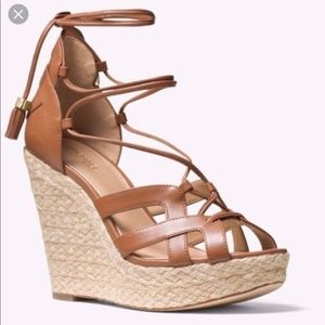 AUTHENTIC*MICHAEL KORS*MIRABEL WEDGE 8.5 - ACORN